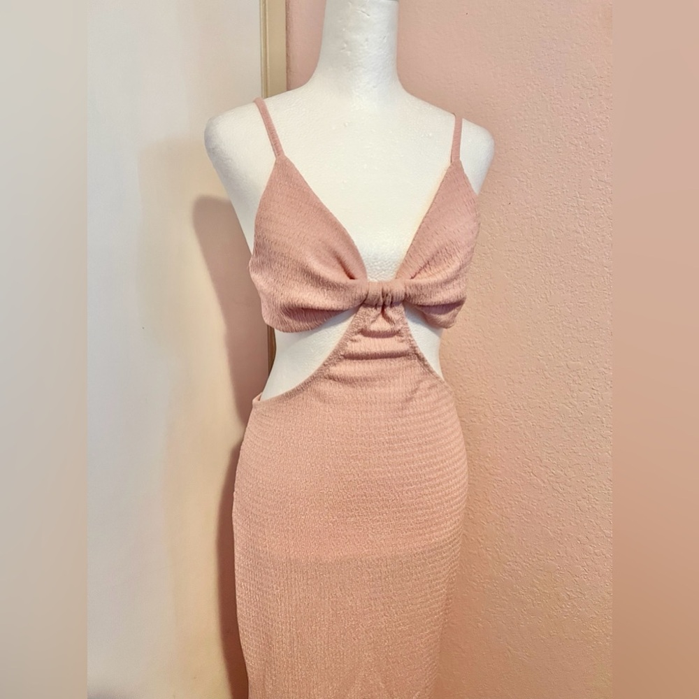 Cutout Solid Split Hem Maxi Dress - image 3